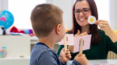 Iniciativa será ministrada por fonoaudiólogos egressos da Universidade de Fortaleza (Foto: Getty Images)